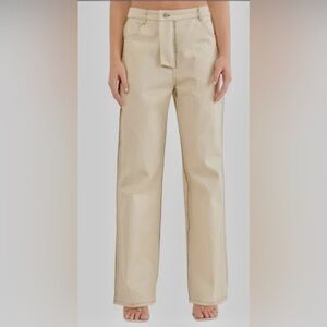 PRETTY GARBAGE
Khaki Wide Leg Pant In Stone white size small or 6, run big